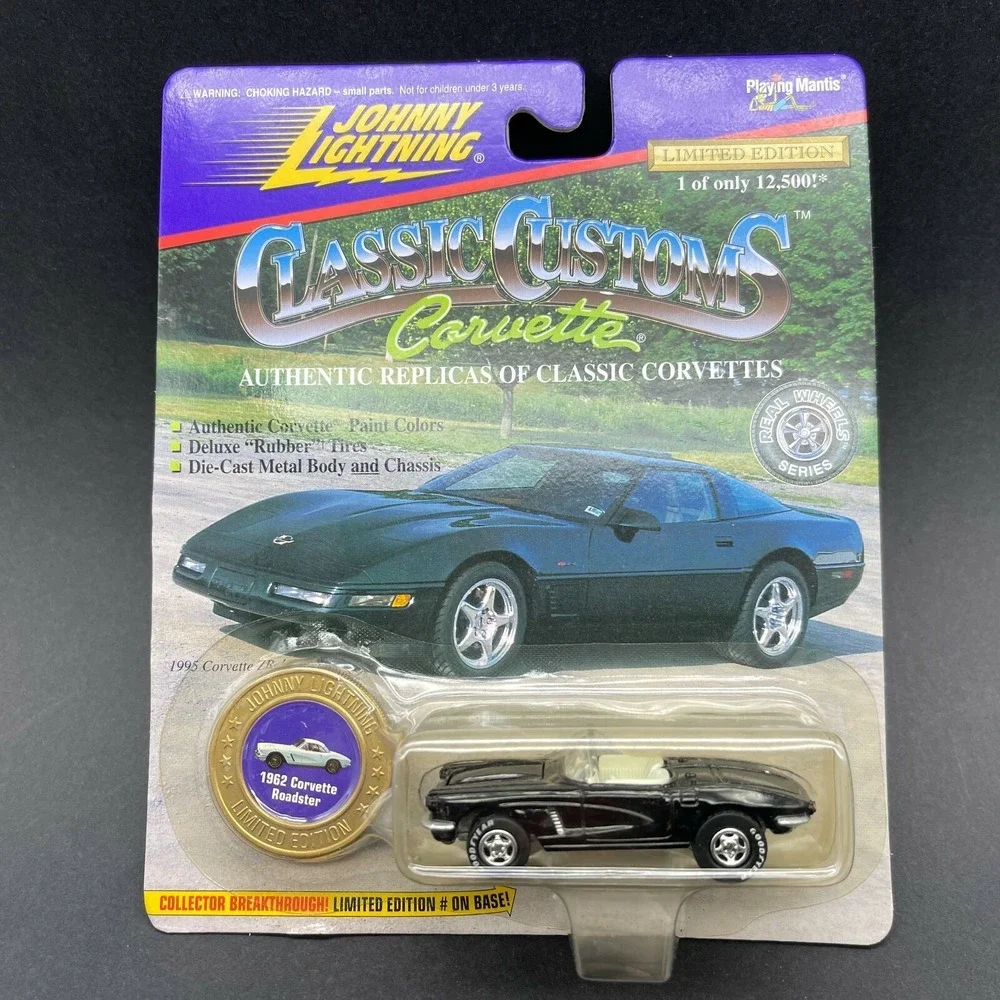 Johnny Lightning Classic 1962 '62 Chevrolet Chevy Corvette Roadster‎ Black 1/64